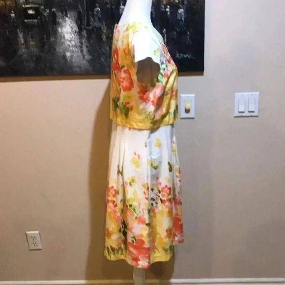 COVINGTON Vibrant Floral One Piece Pleated Dress Crop Top Overlay & Cap Sleeves - Picture 8 of 11